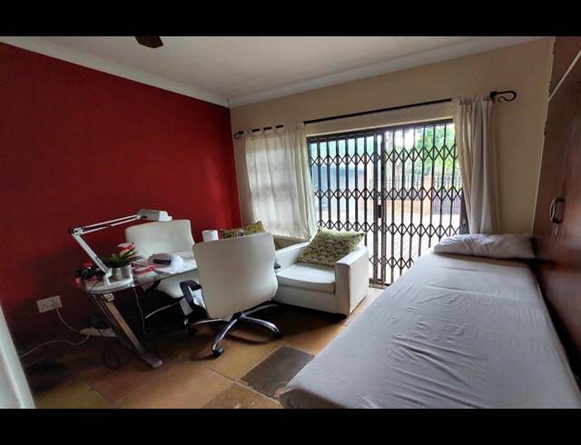 4 BEDROOM HOUSE FOR SALE IN LUKASRAND